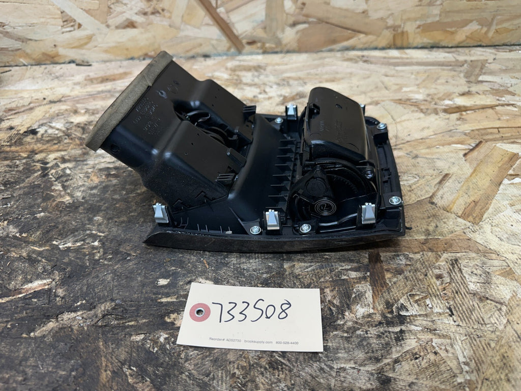 BMW 2006-2013 E9X 3 SERIES REAR PASSENGER AIR VENT+TRIM BAMBUS WOOD OEM 7129556