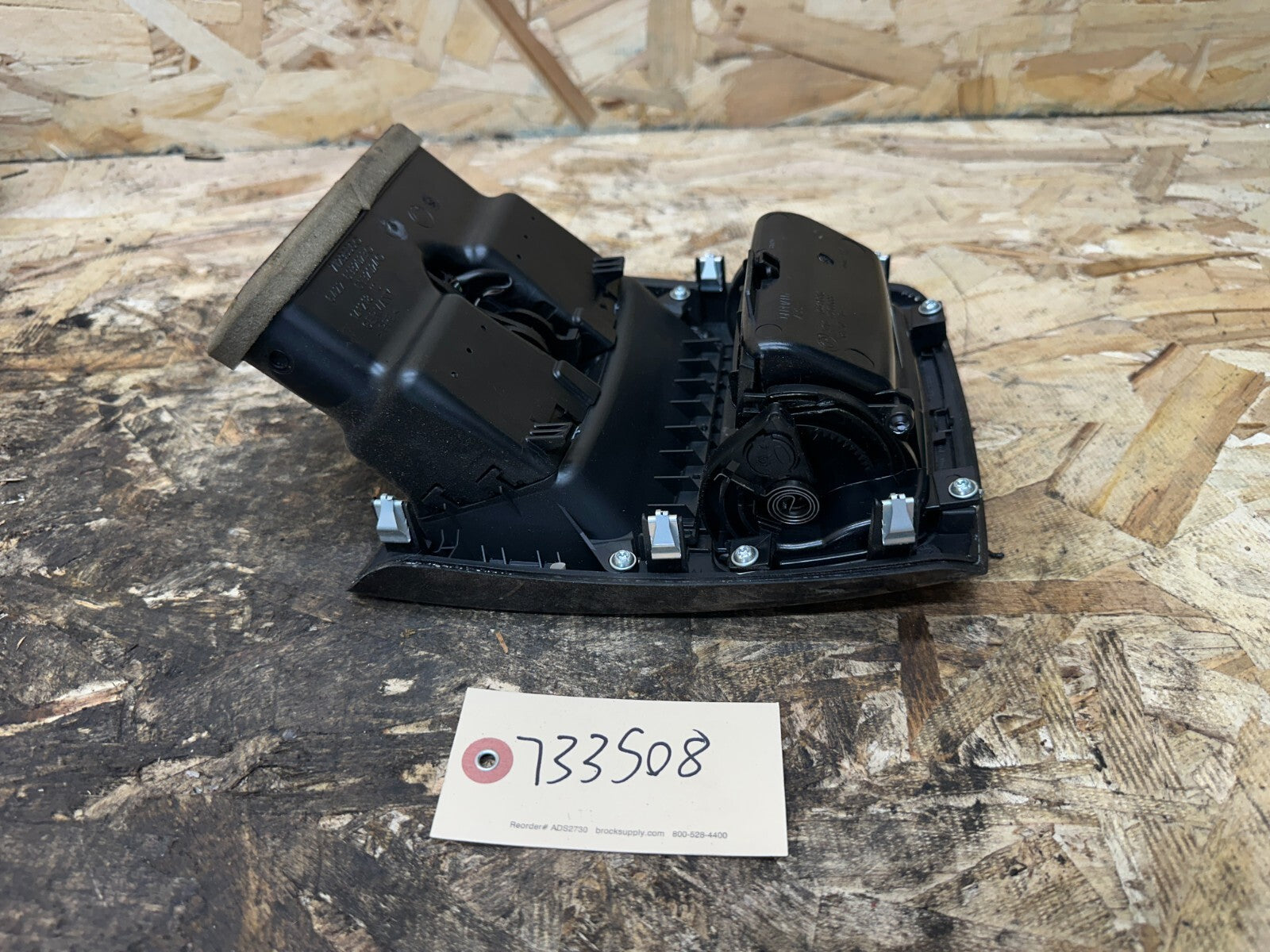 BMW 2006-2013 E9X 3 SERIES REAR PASSENGER AIR VENT+TRIM BAMBUS WOOD OEM 7129556