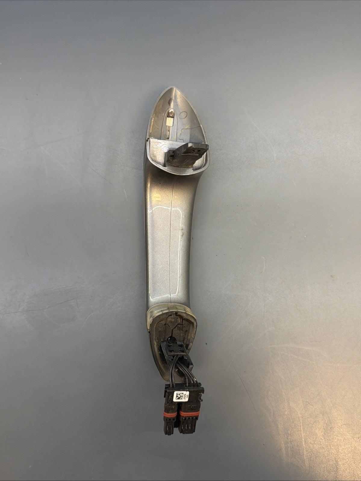 2014-2016 F10 OEM BMW DOOR HANDLE RIGHT REAR KEYLESS 7305283