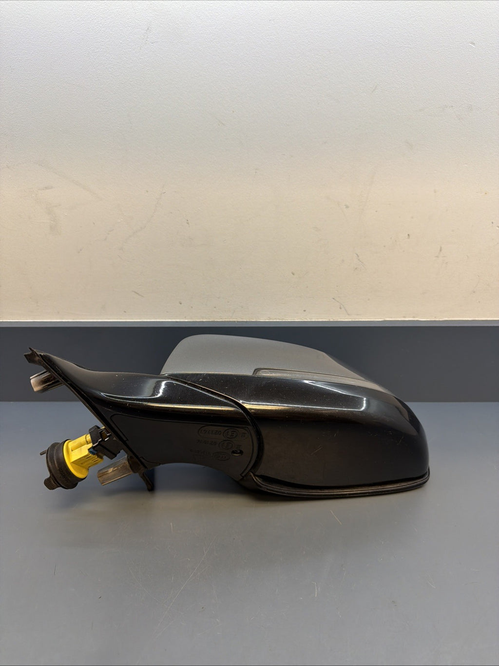 11-13 BMW 528i F10 Front Left Driver Side Rear View Door Mirror A046412 Oem