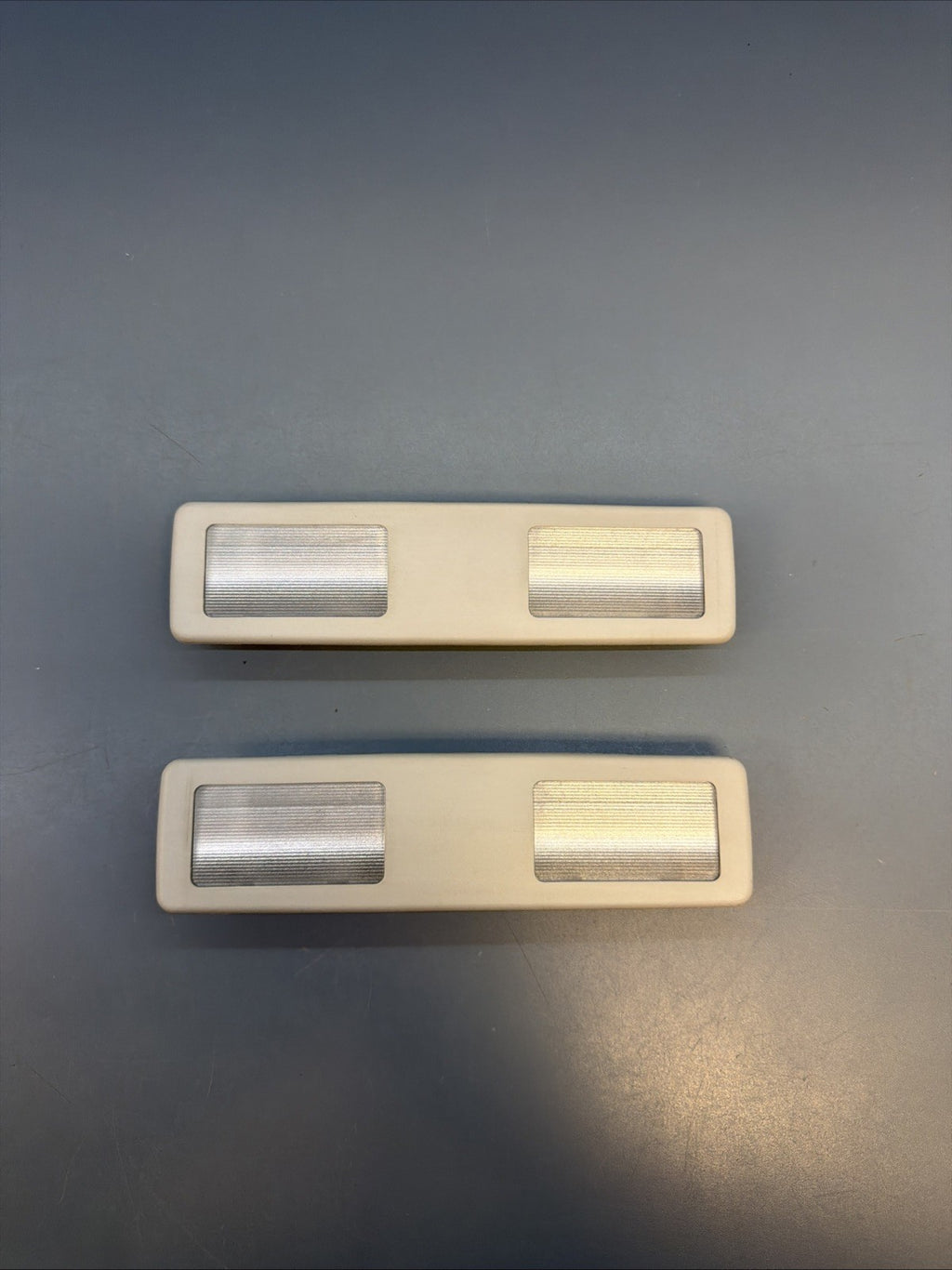 BMW E39 530I M5 540I E38 740I Front Sun Shade Mirror Light Grey Pair 8360010