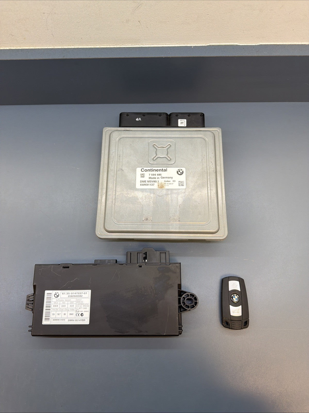 OEM 07-13 BMW E90 E92 E93 328 i Xi N51 MSV80.1 ECU DME CAS3 KEY SET 7594485