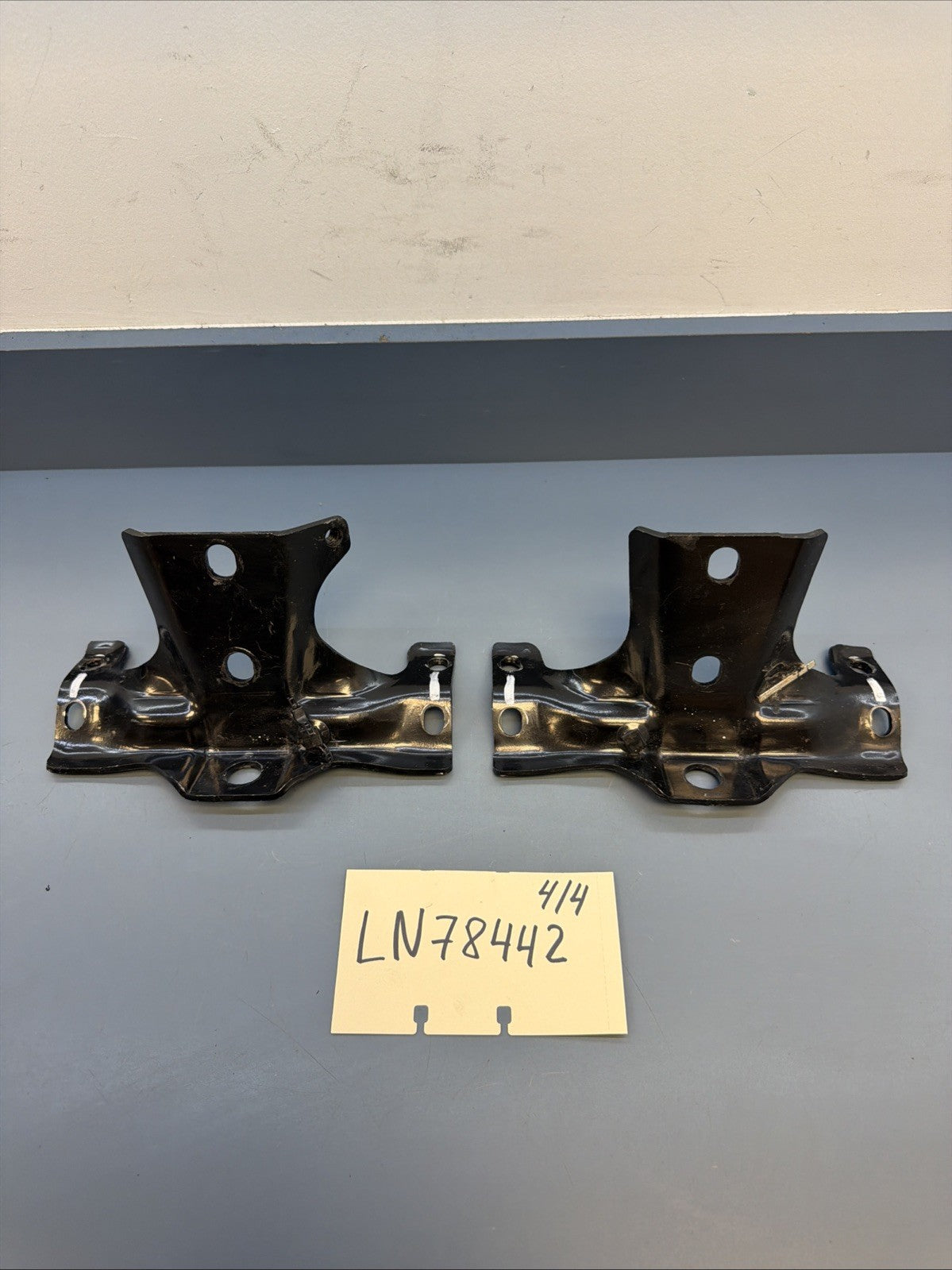 BMW E53 X5 00-06 OEM Tow Hitch Bracket 2 PIECES