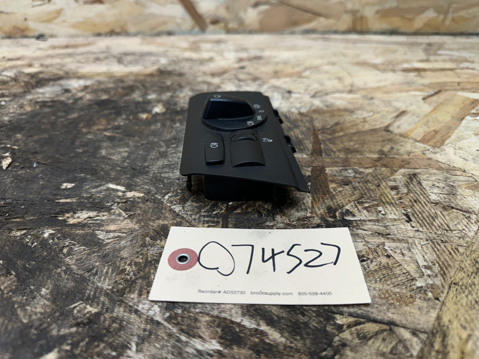 BMW 2003-2005 E83 X3 FRONT HEADLIGHT DIMMER SWITCH BLACK OEM 3415113