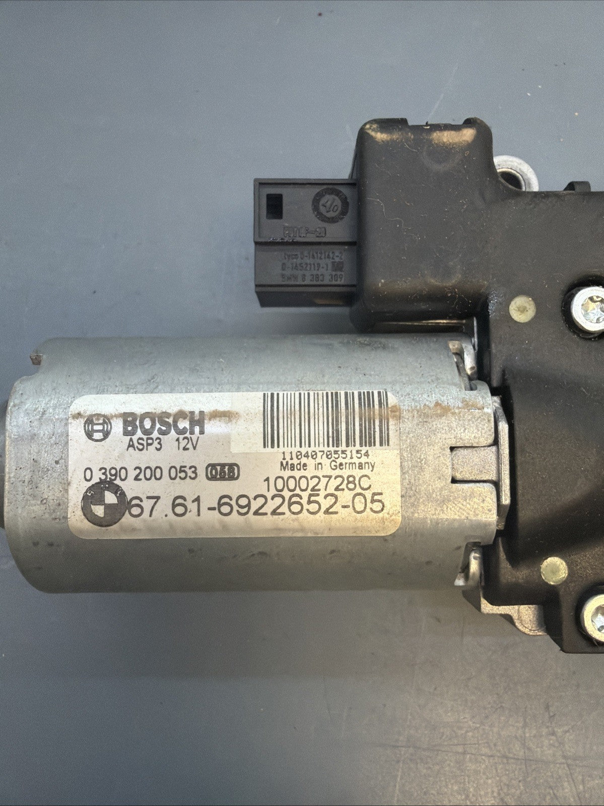 04-10 BMW X3 E83 Upper Sunroof Moon Roof Motor Unit 6922652 OEM