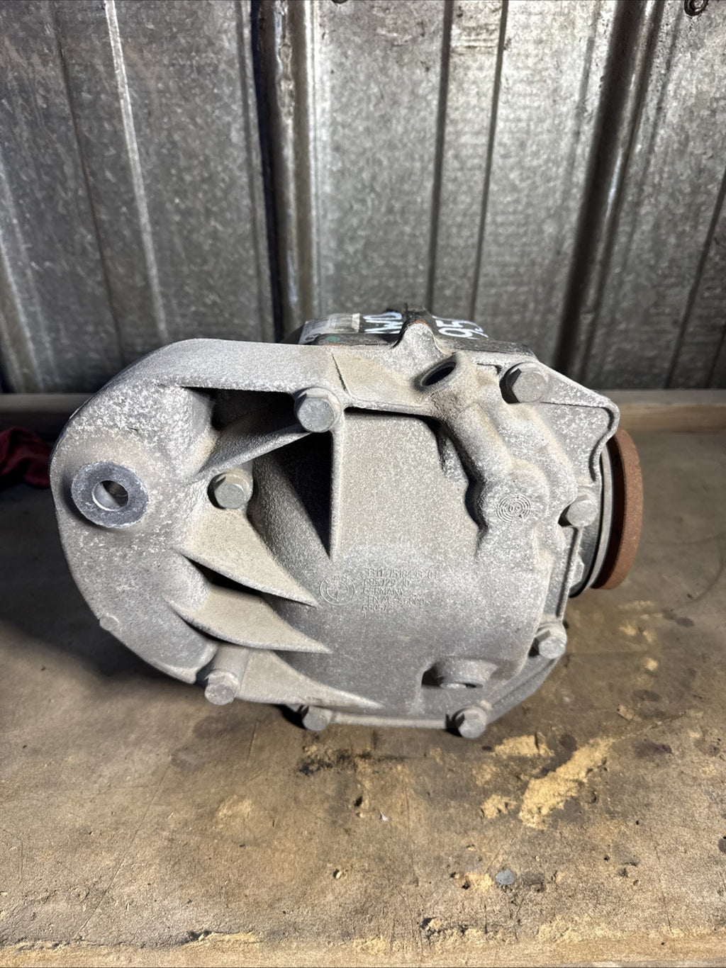 BMW REAR DIFFERENTIAL 335D SERIES E90 RWD FINAL DRIVE 2.81 7571175