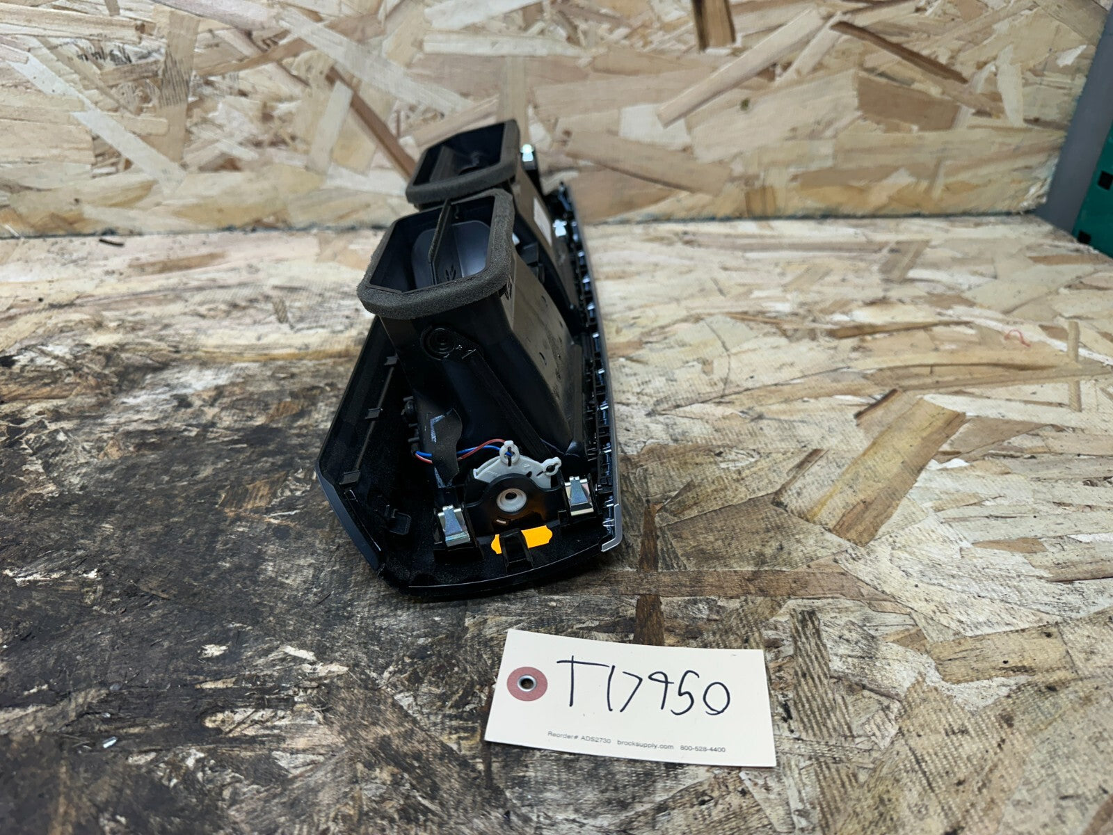 BMW 11-17 F25 X3 FRONT DASH CENTER AIR VENT ASSEMBLY w START BUTTON OEM 9184743