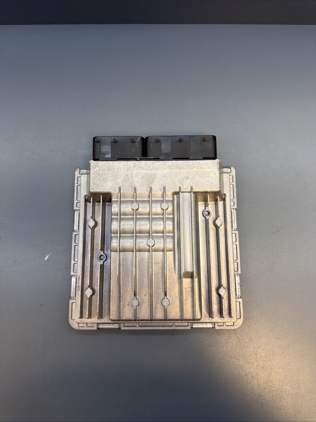06-08 BMW E90 E91 E92 Engine Computer DME CAS KEY MSV70 N52 Auto OEM 7561817