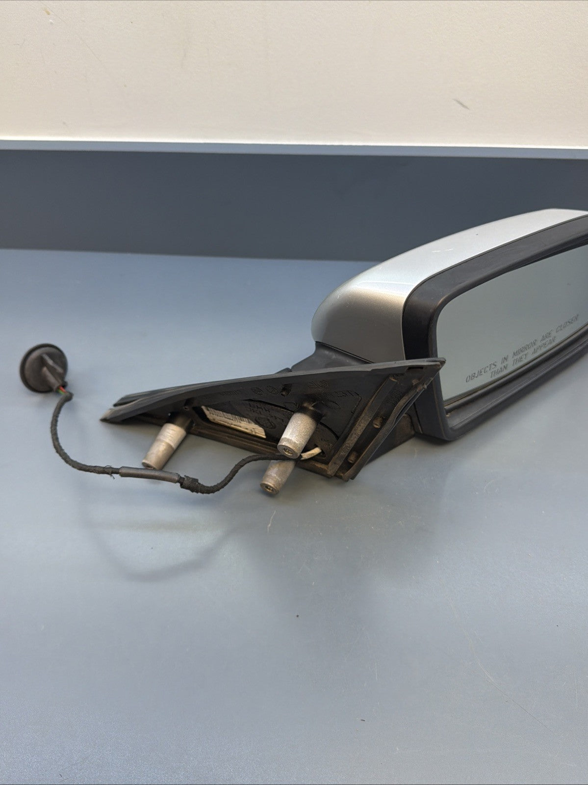 06 07 08 09 10 BMW 5 Series 535i Left Mirror Power Heated 7043437 668 Gray