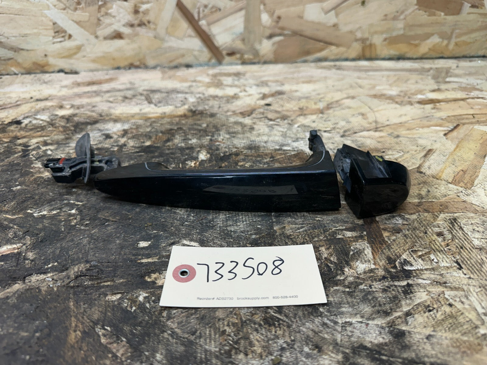 BMW 06-13 E9X DRIVER+PASSANGER DOOR HANDEL WITH WORKING KEY BLK OEM 7189100/41