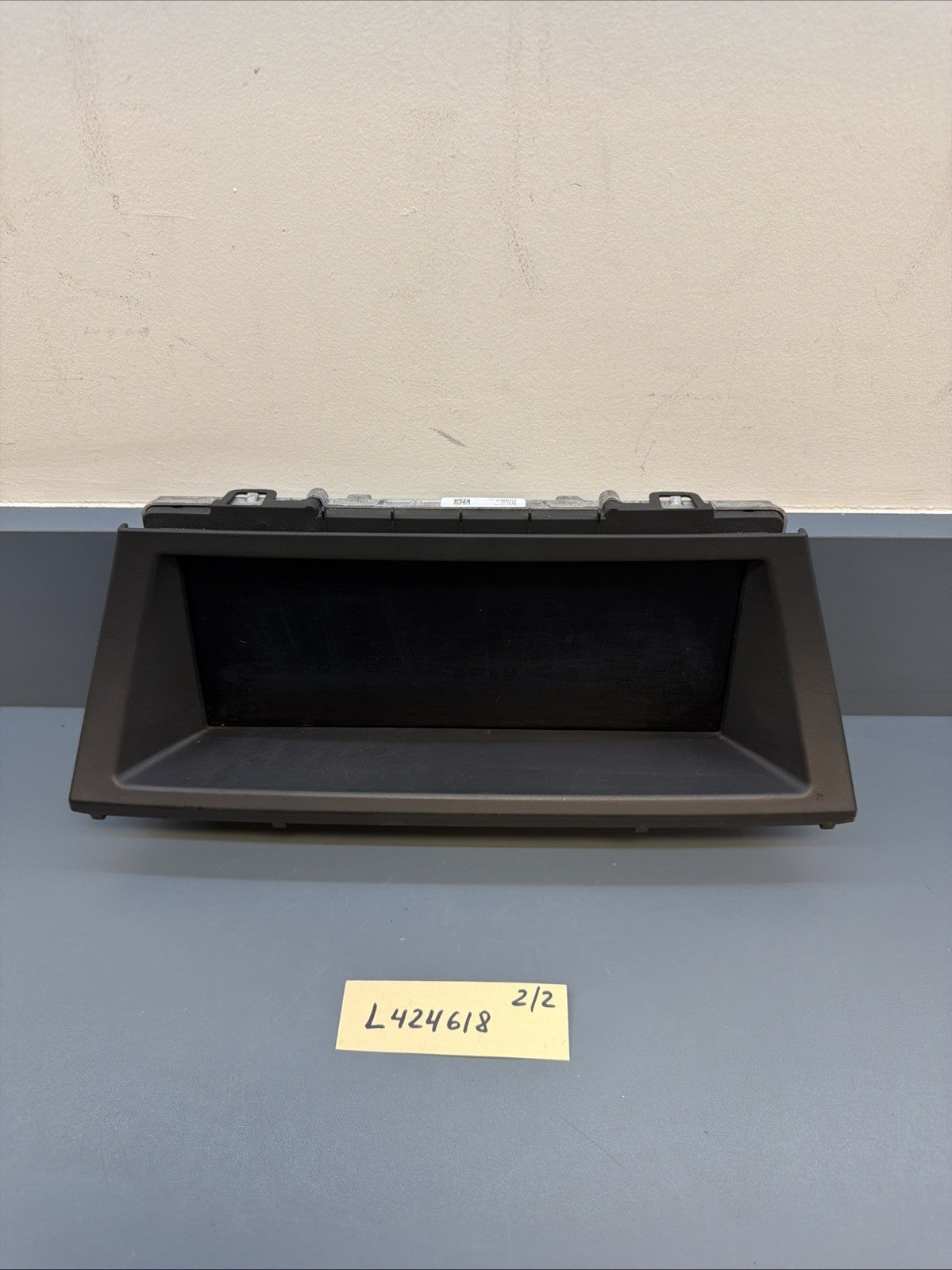 BMW 2010-2014 E70 X5 CENTRAL INFORMATION NAVIGATION DISPLAY SCREEN OEM 9232896