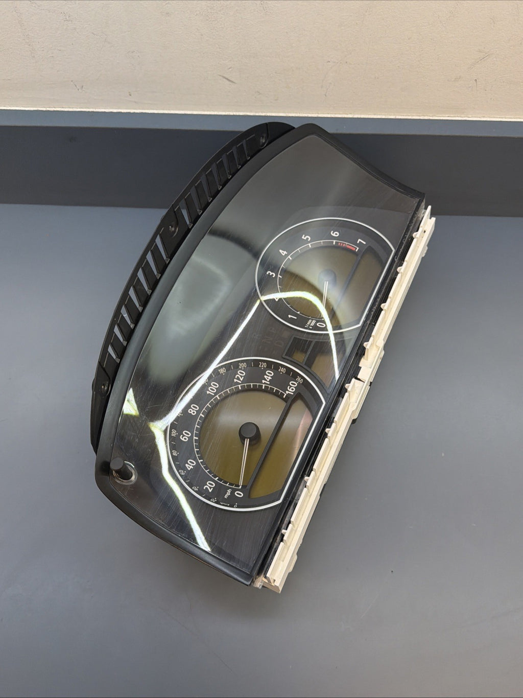 2002-08 BMW E65 E66 745i 750i 760i SPEEDOMETER INSTRUMENT CLUSTER 6972091 106k