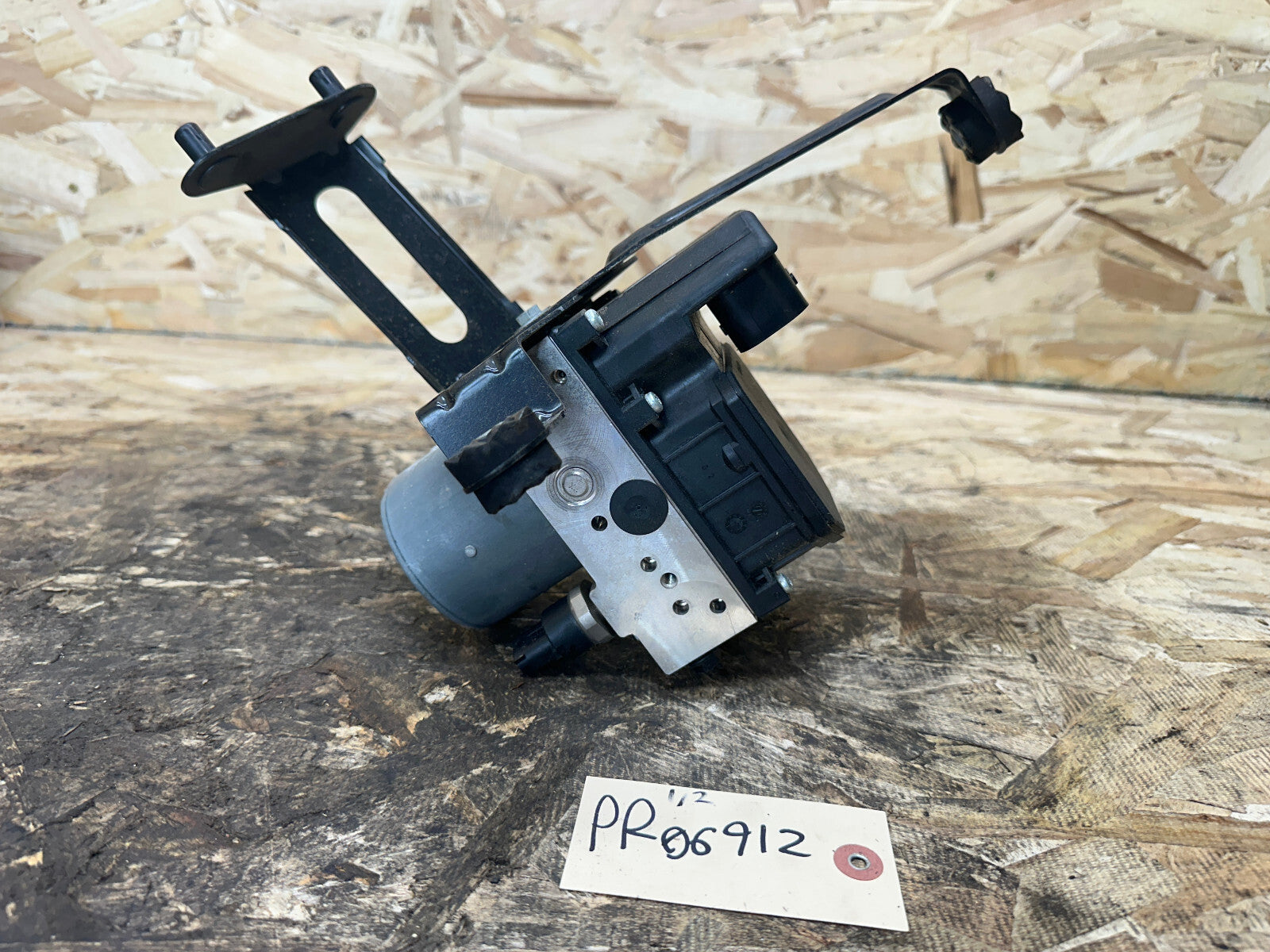 BMW 97-06 E46 3 SERIES ABS BRAKE PUMP+CONTROLLER OEM 5225152/6762113