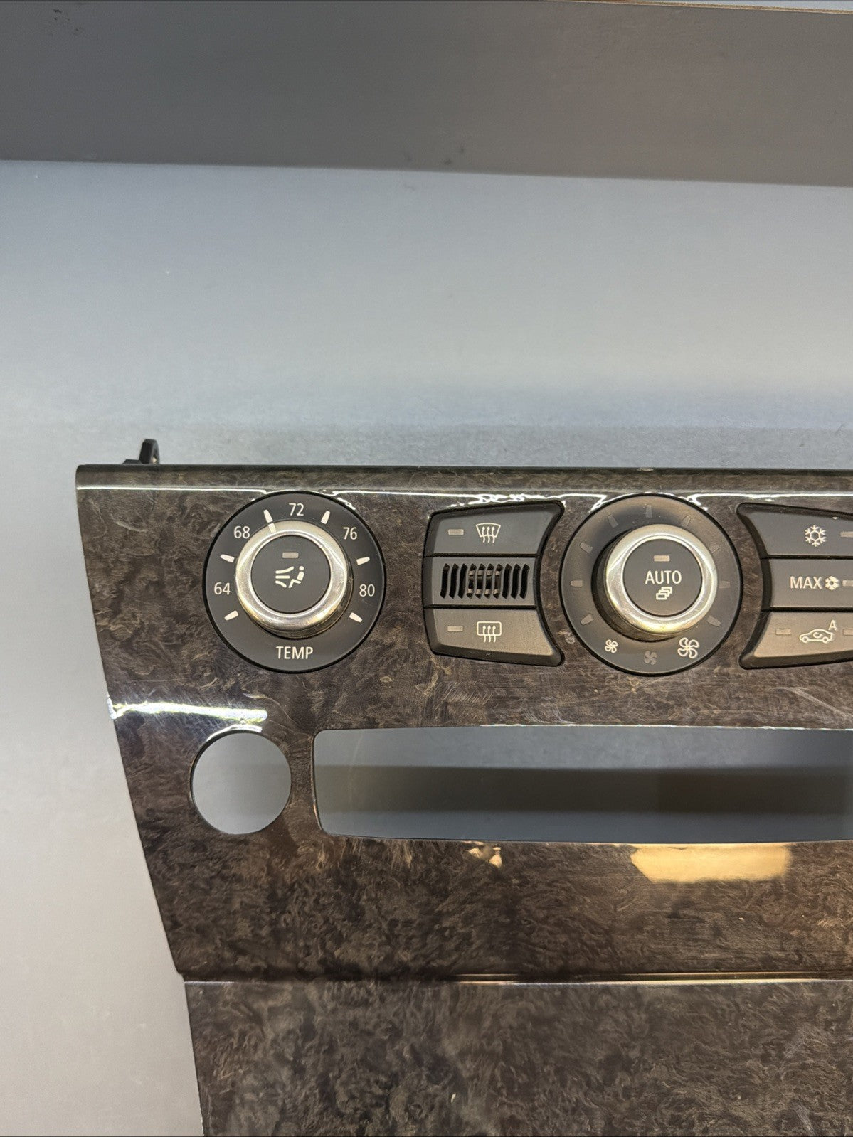 08-10 BMW 650I DASH A/C CLIMATE HEAT CONTROL SWITCH TRIM PANEL 9111053 OEM