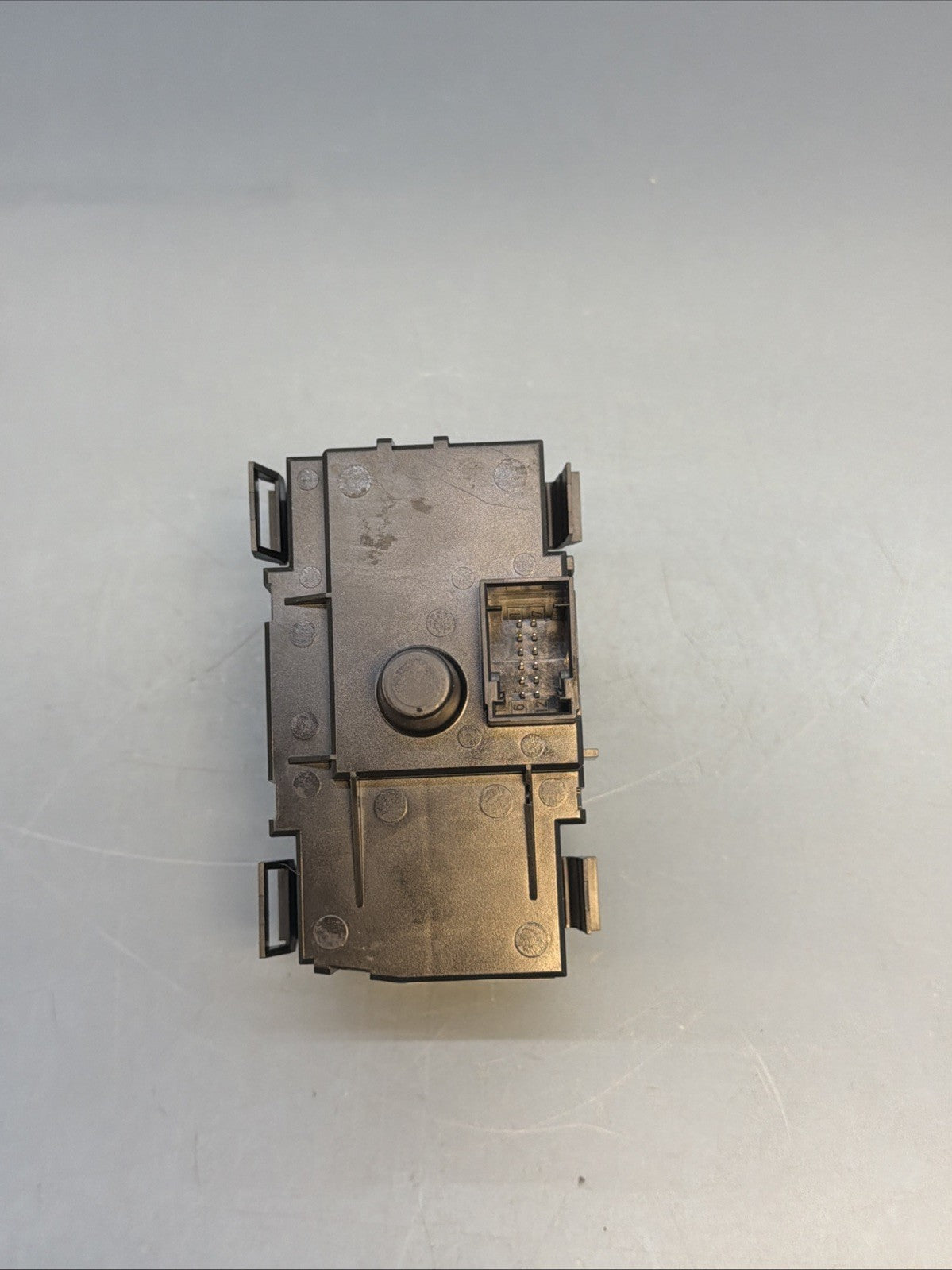 BMW E82 E88 E90 E91 E84 X1 335I XDRIVE 328I HEADLIGHT SWITCH UNIT 9169398