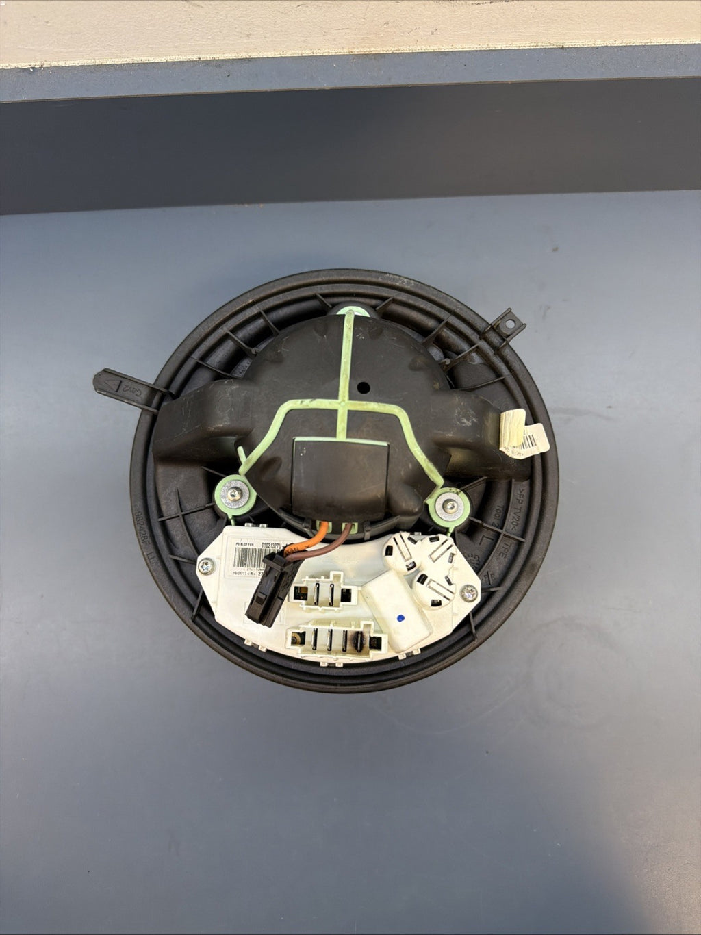 07-13 BMW X1 X3 E82 E90 E92 128I 135I 328I 335I HEATER BLOWER MOTOR FAN 6933663