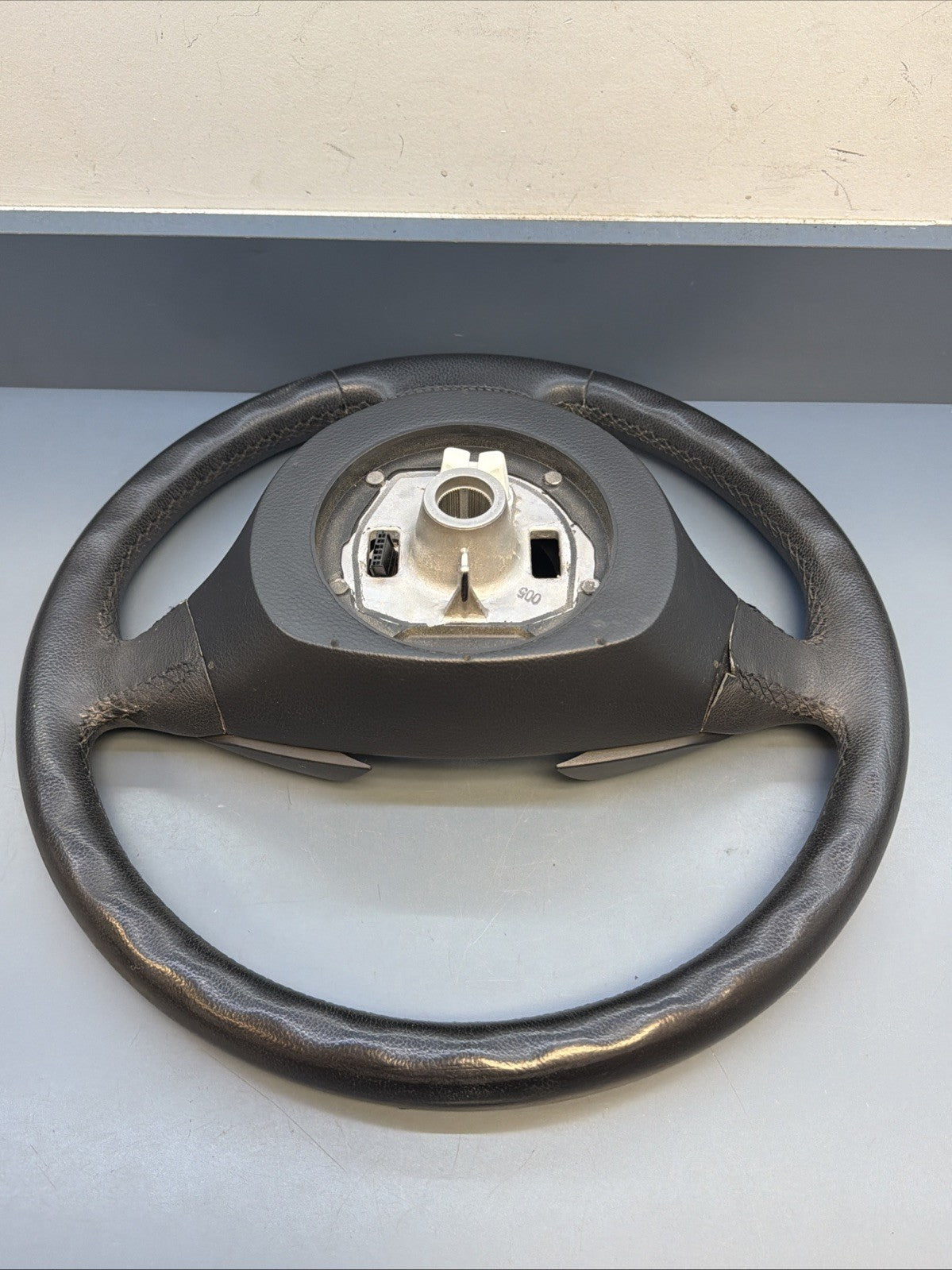 2004-2007 BMW 530I STEERING WHEEL W/ CRUISE CONTROL SWITCH 6938773
