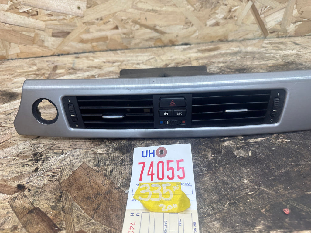 BMW 05-13 E90 3 SERIES RIGHT DASH VENT TRIM ALUMINUM OEM 9147391