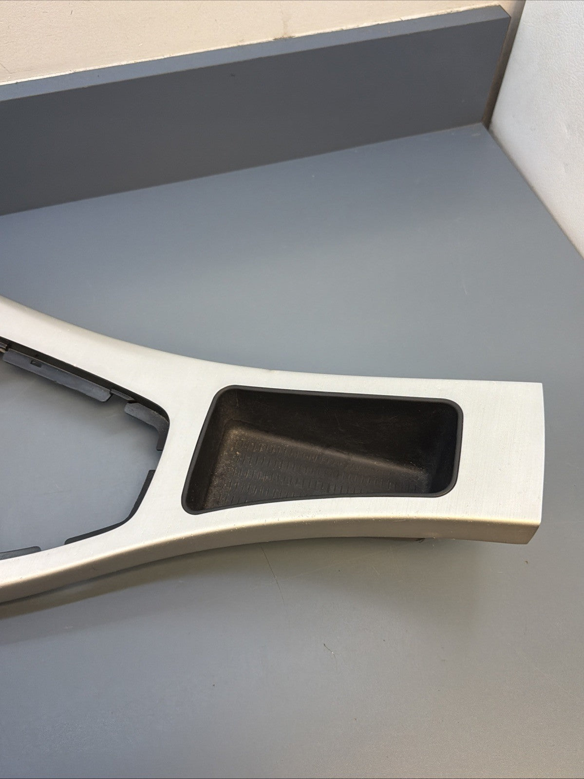 07-13 BMW E90 E92 328i 335i CENTER CONSOLE ALUMINUM TRIM OEM 7078571