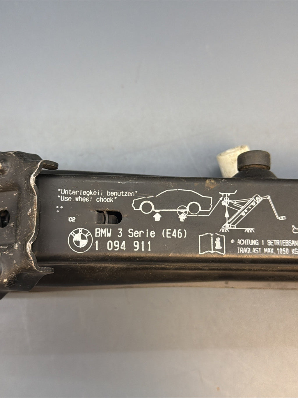 1999-2012 BMW E46 E90 Emergency Floor Jack 1094911 OEM