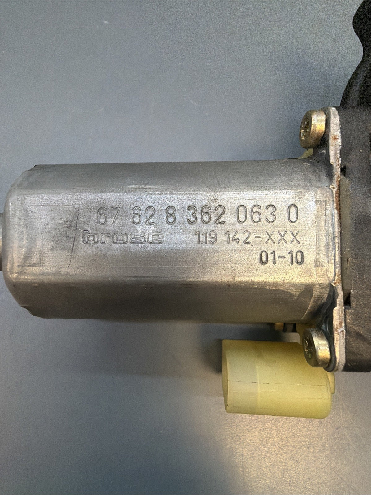 BMW E46/E53/E64/E85 Window Regulator Lifter Bosch 8362063