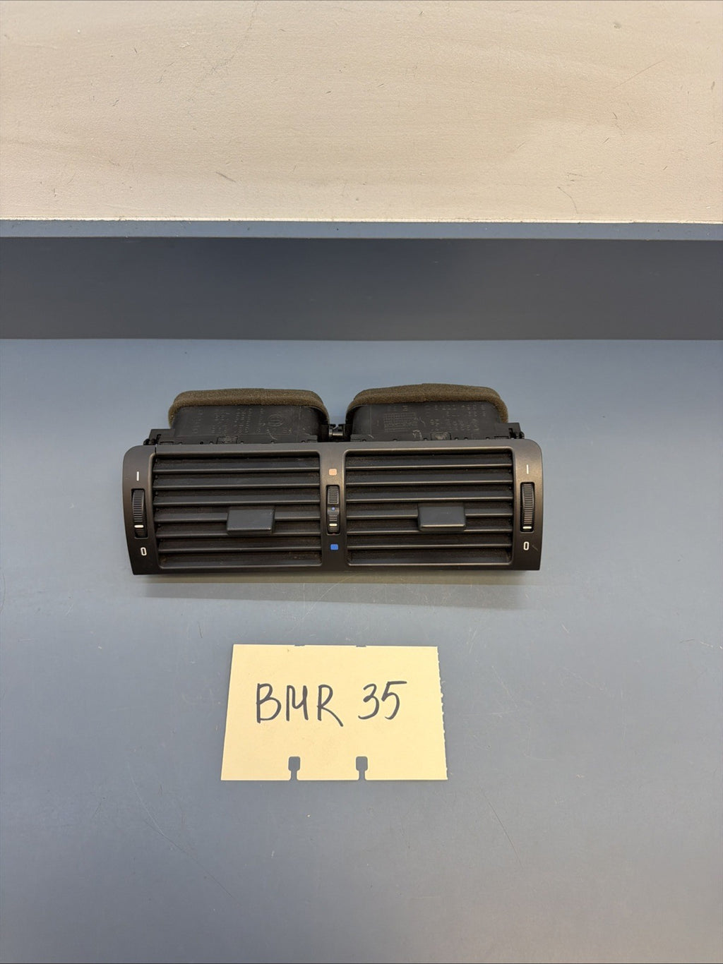 1999-2006 BMW E46 3 Series 325i Center Dash AC Air Vent Assembly 8363199 OEM