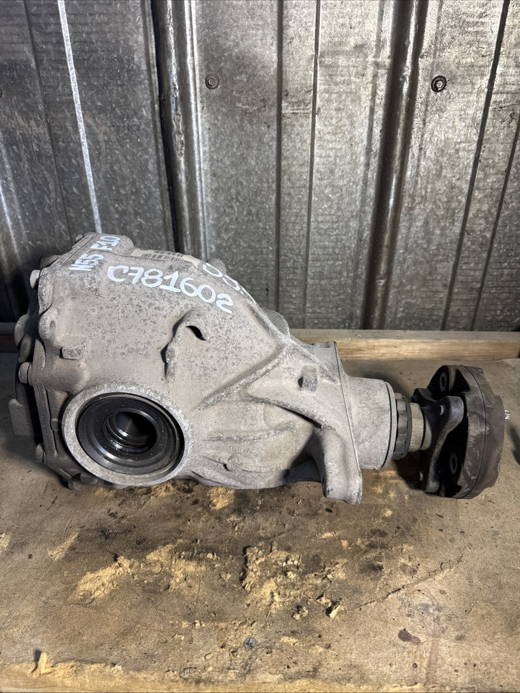 BMW REAR DIFFERENTIAL F10 SERIES 535Xi AUTOMATIC FINAL DRIVE 3.08 7577101
