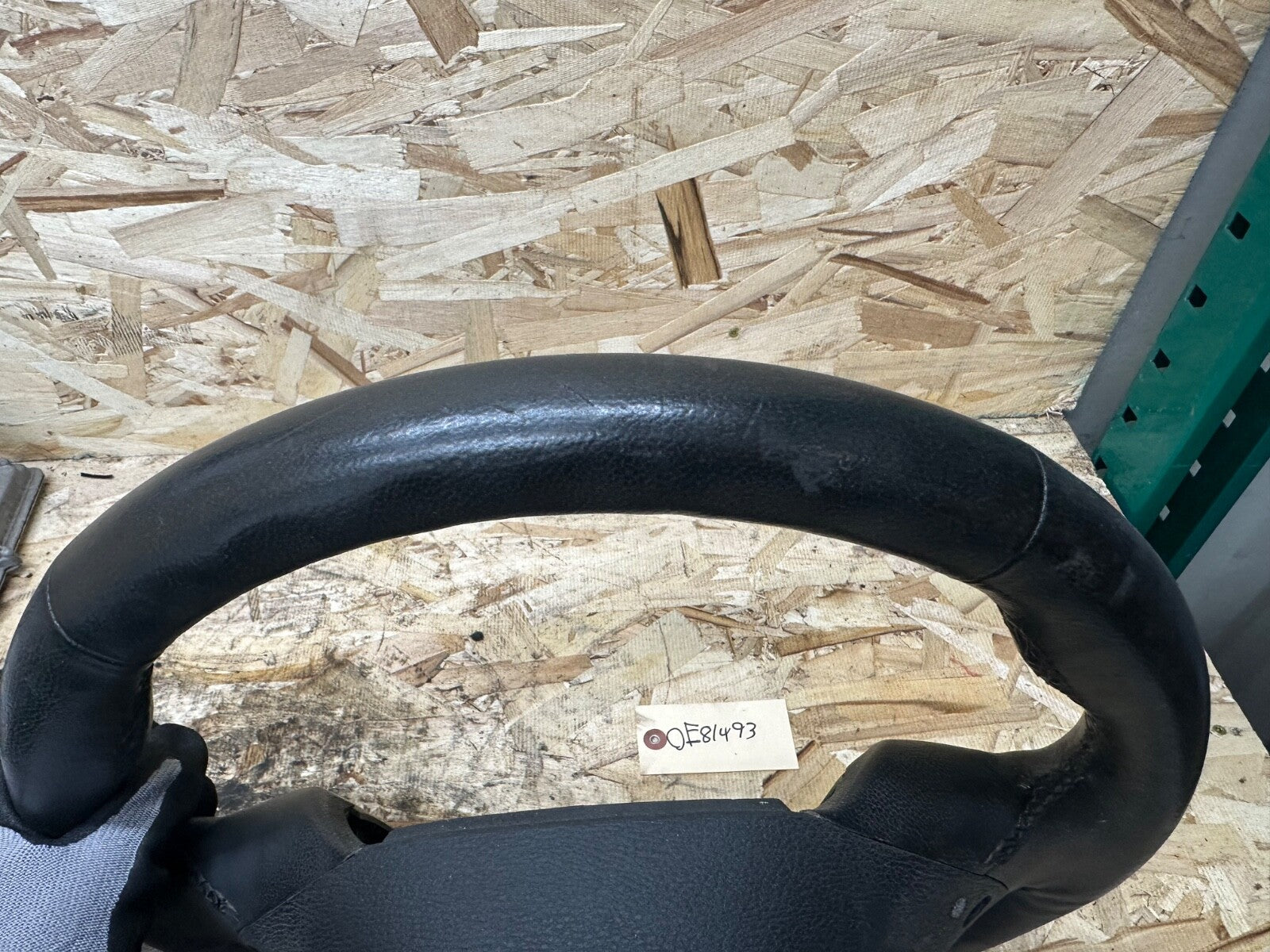 BMW 11-17 F25 X3 BLACK LEATHER STEERING WHEEL AND BUTTONS OEM 2406058