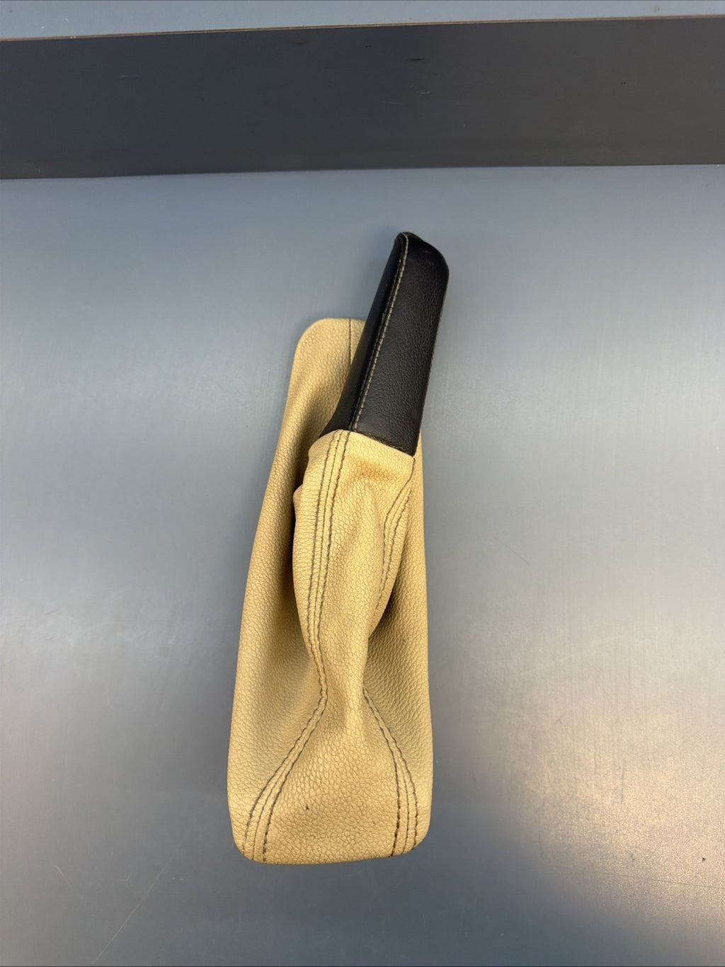 06-13 BMW E90 328i EMERGENCY BRAKE HANDLE BOOT COVER LEATHER OEM 7137535
