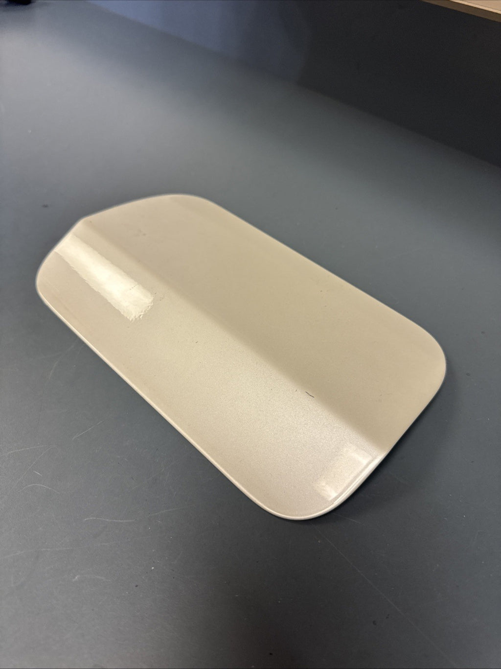 2013-2018 BMW 320 328 F30 FUEL FILLER DOOR LIDTANK GAS REAR WHITE 41007238058