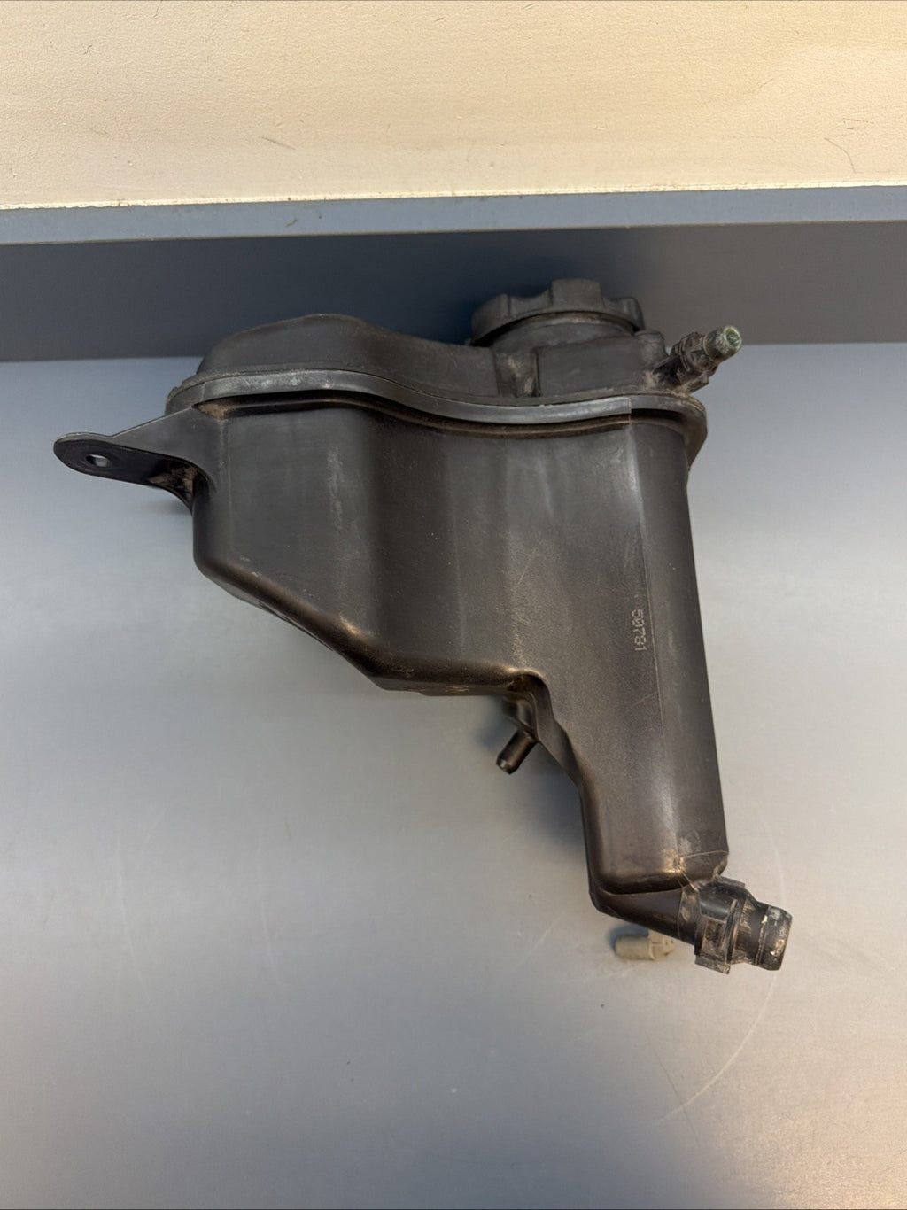 06-13 BMW E82 E88 E90 E92 E93 335 Radiator Expansion Tank Coolant Reservoir OEM