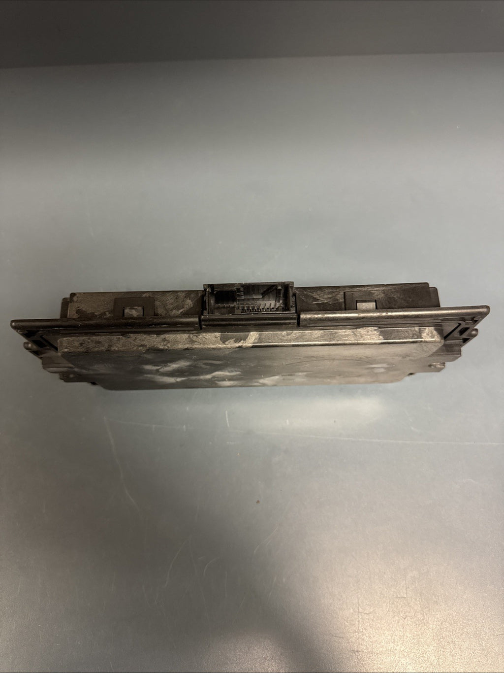 07-13 BMW E87 E92 E93 FOOTWELL LIGHT CONTROL MODULE FRM3R PL2 # 6135 9286883-01