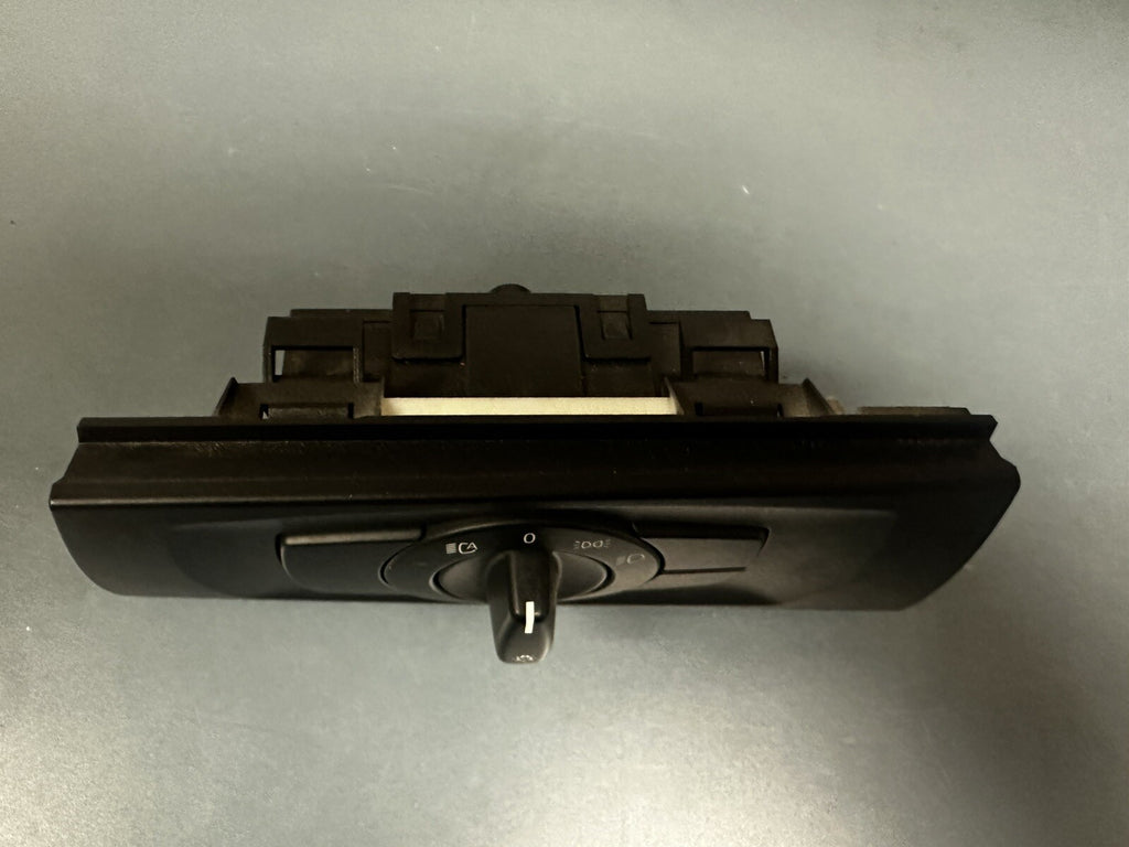 BMW E90 E92 E82 M3 328i 335i 330i AUTOMATIC HEADLIGHT SWITCH CONTROL OEM 6932865