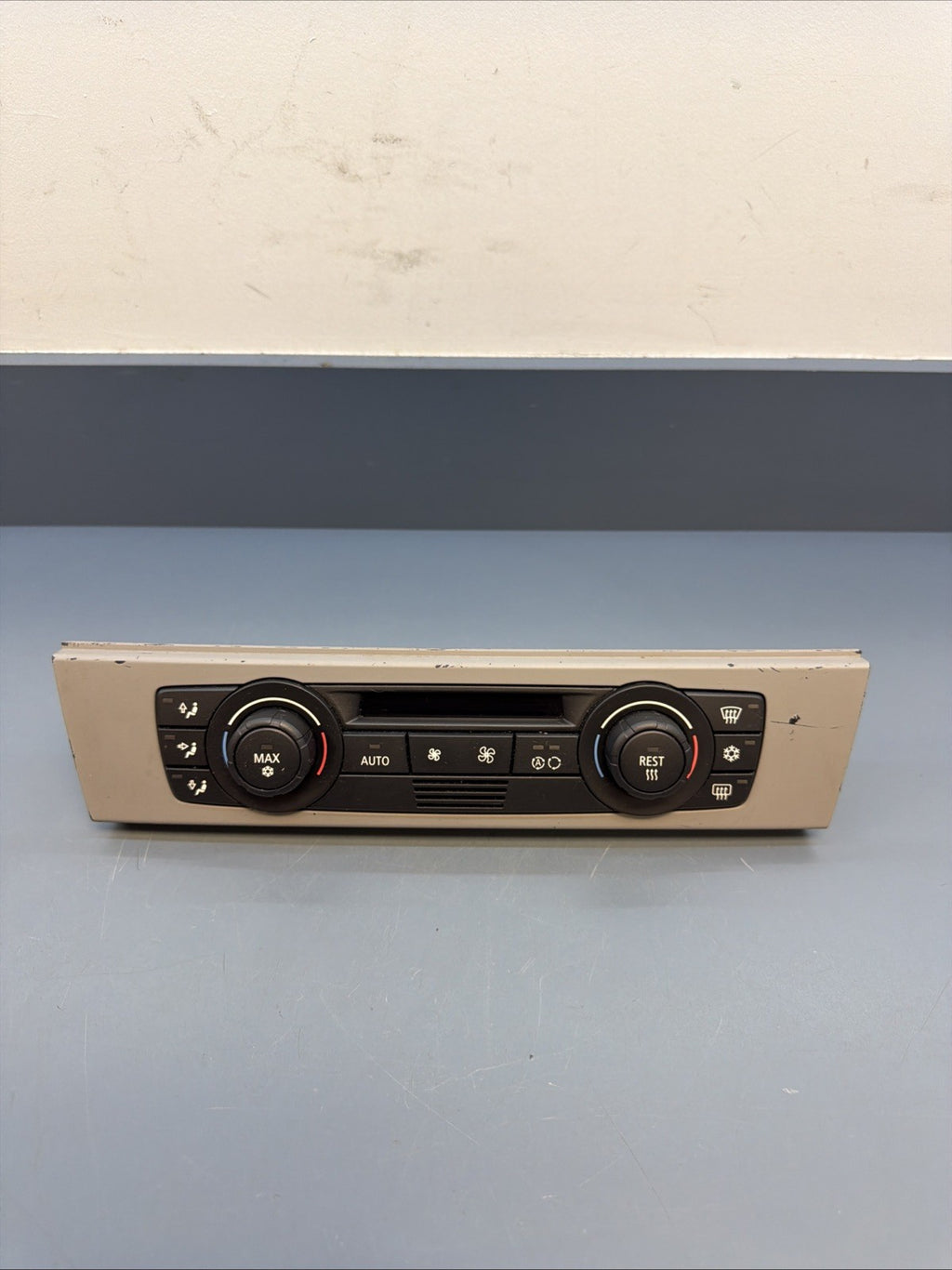 06-11 BMW E90 E91 3-SERIES CLIMATE CONTROL A/C HEATER CONTROL UNIT GRAY 6983944
