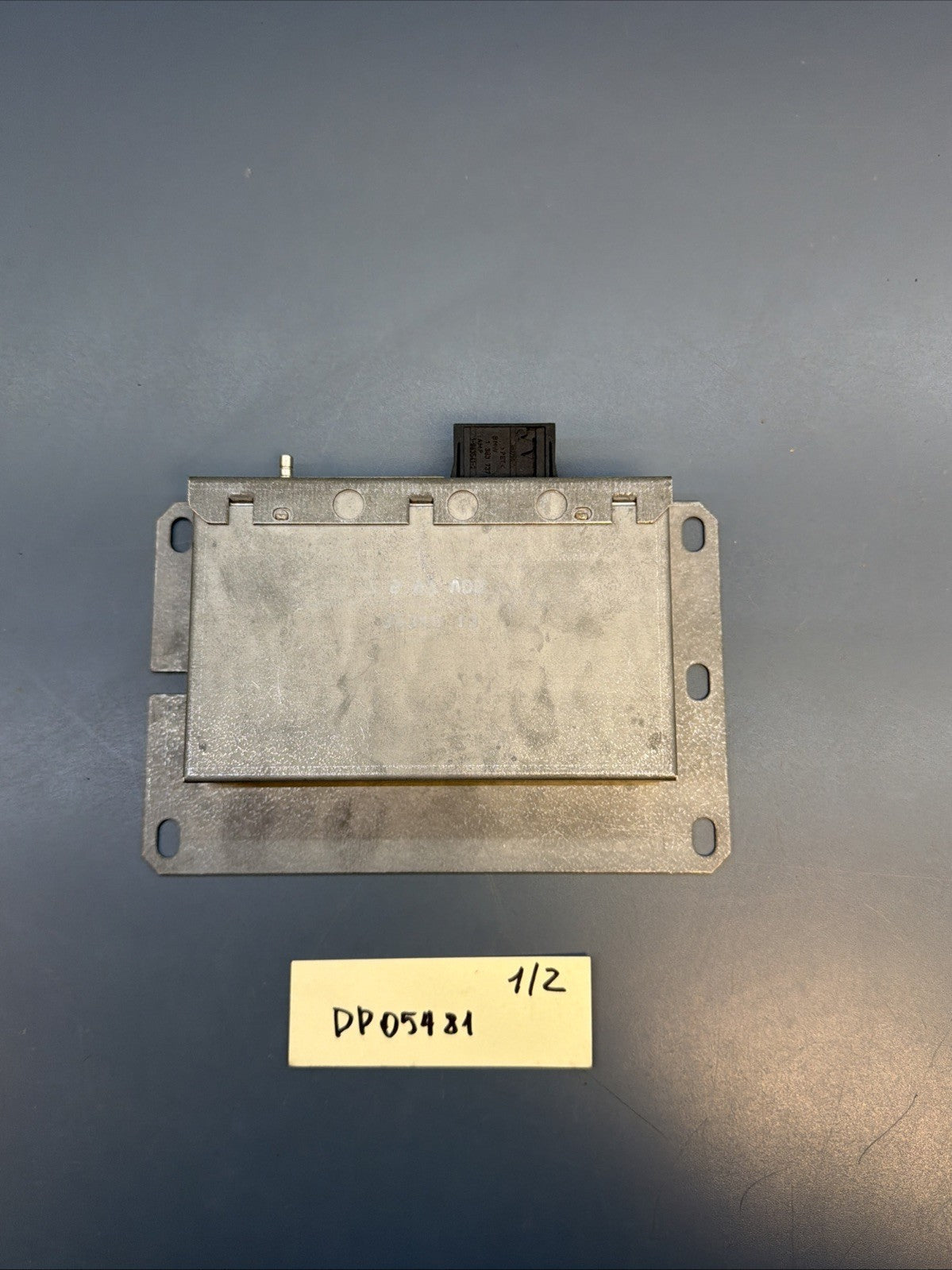 1999-2001 BMW 740iL E38 Navigation GPS Receiver Module OEM 32402-00