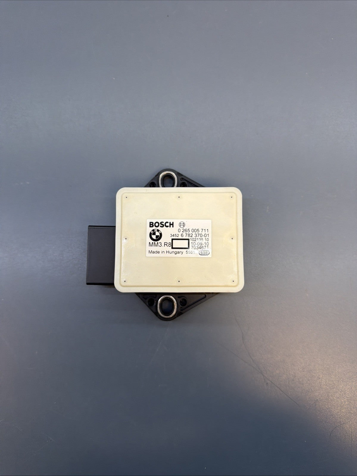 2011–2013 BMW X5 E70 LCI YAW RATE ACCELERATION SENSOR OEM 6782370