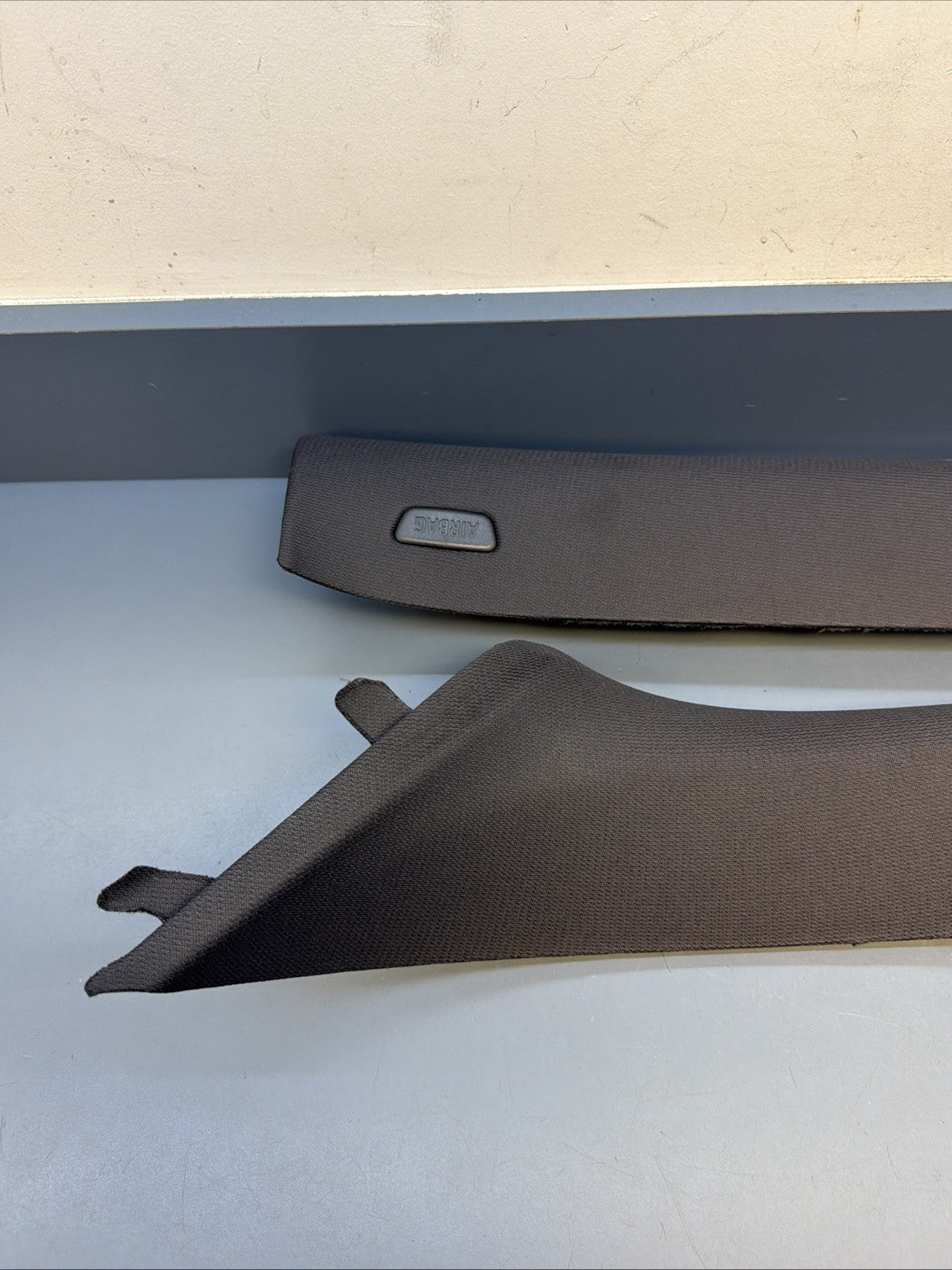 18-23 BMW F39 X2 LEFT & RIGHT SIDE WINDSHIELD A PILLAR TRIM 7426399 7426400