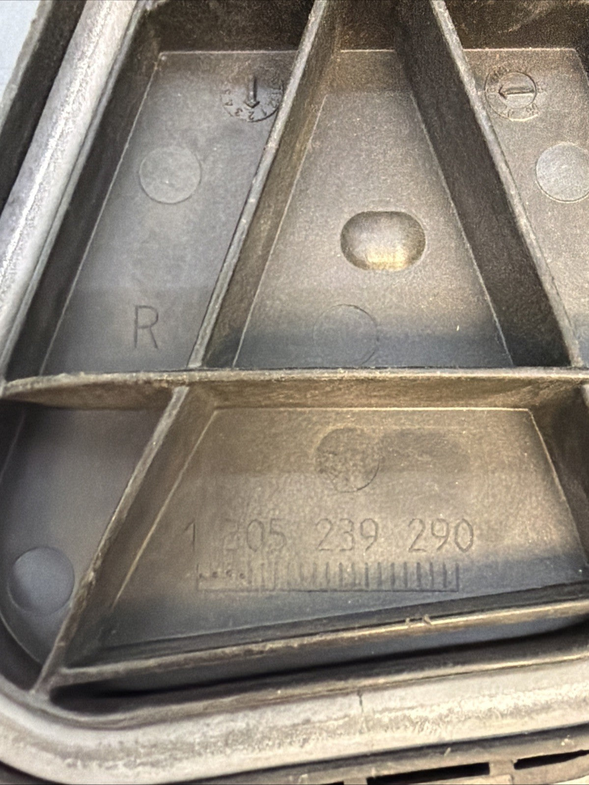 2011-2013 BMW 328xi COUPE E92 - PASSENGER HEADLIGHT DUST COVER 1305239290