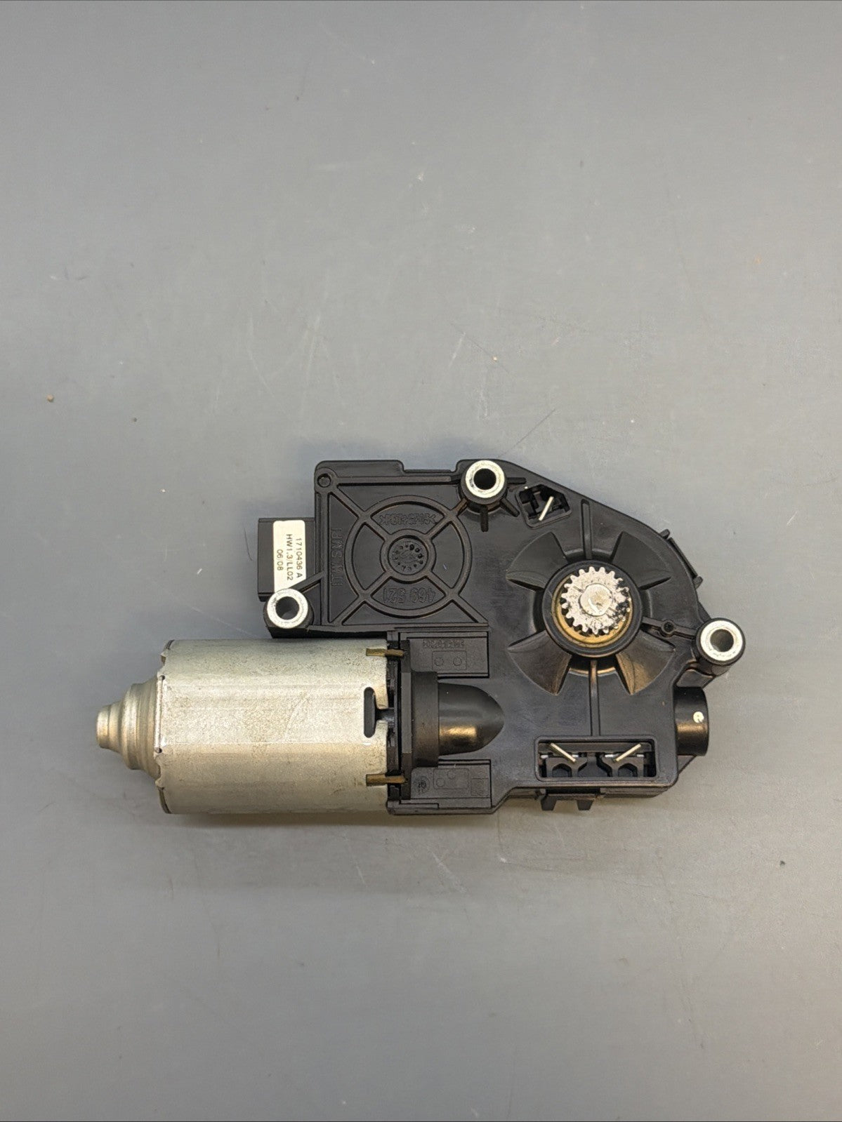 07-13 OEM BMW E90 E92 328 335 M3 Upper Sunroof Moon Roof Motor Unit 7193398