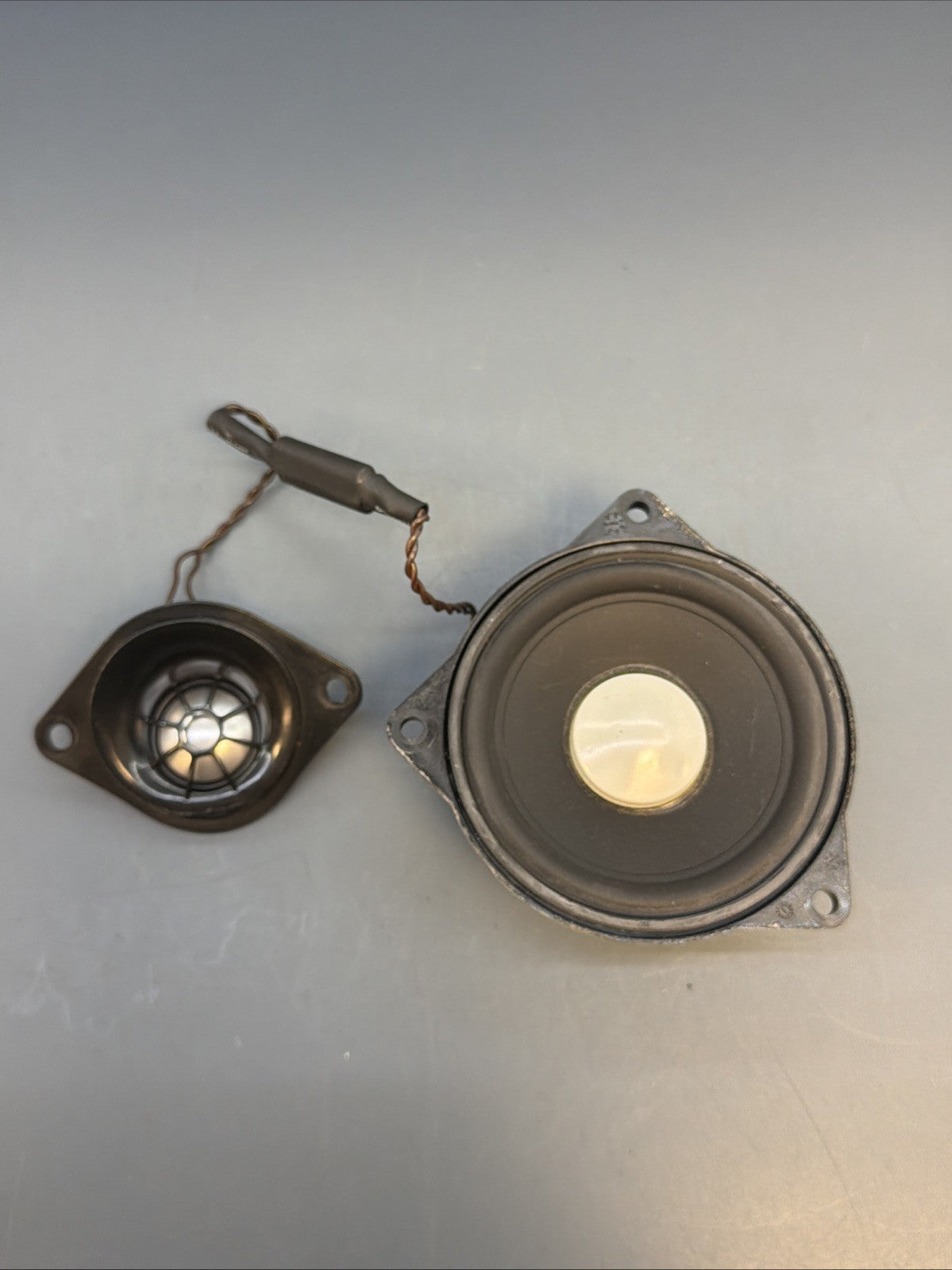 11-16 BMW F10 535 FRONT CENTRAL TOP HIFI HARMAN KARDON SPEAKER 9169690 9184795