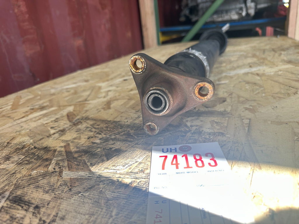 OEM BMW REAR DRIVESHAFT FITS MANUAL 06-12 E9X 330 7527356