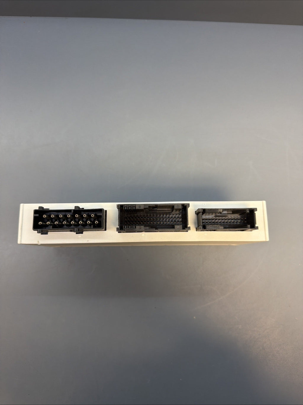 2001-2006 BMW 325 330 M3 E46 BODY CONTROL MODULE UNIT 6924250 OEM