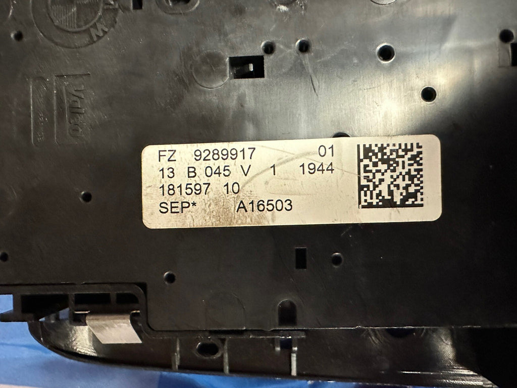 2013-2016 BMW 328XI FRONT UPPER OVERHEAD DOME READING MAP LIGHT LAMP OEM