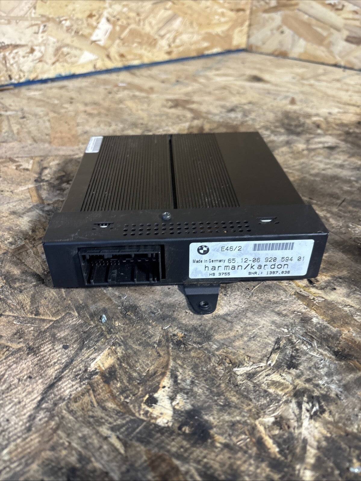 2003 BMW 330CI E46 - Radio Audio Amplifier AMP - OEM 6920594