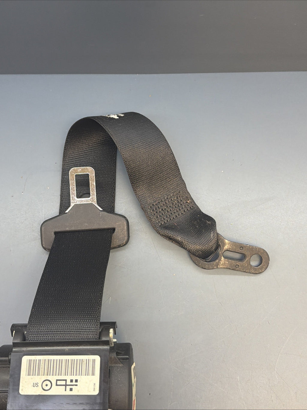 OEM Rear Right Or Left Seatbelt FOR 2012 2013 2014 2015 BMW X1 E84 608201000D