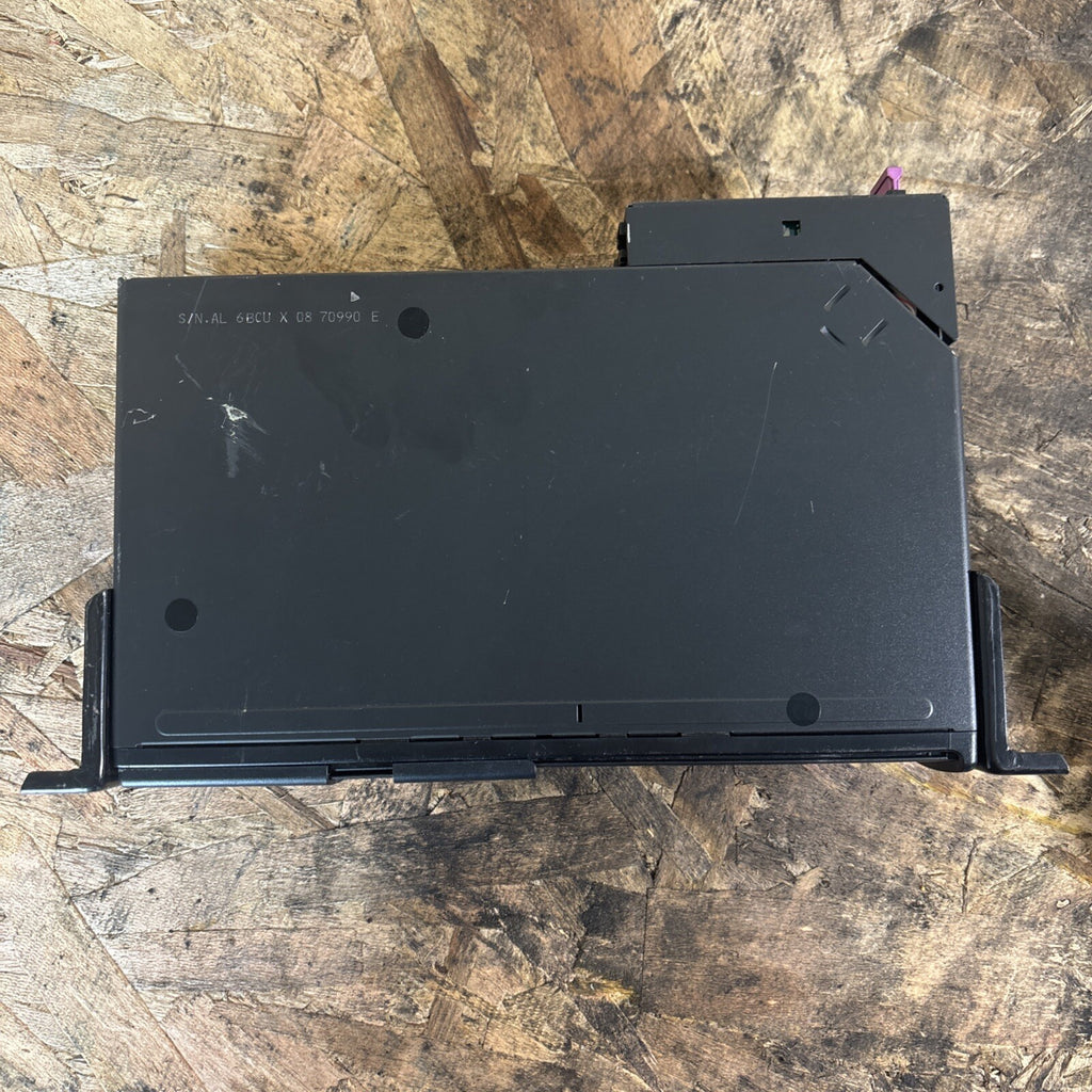 99 BMW 328 CD CHANGER W/ MAG 1469404 NE0280