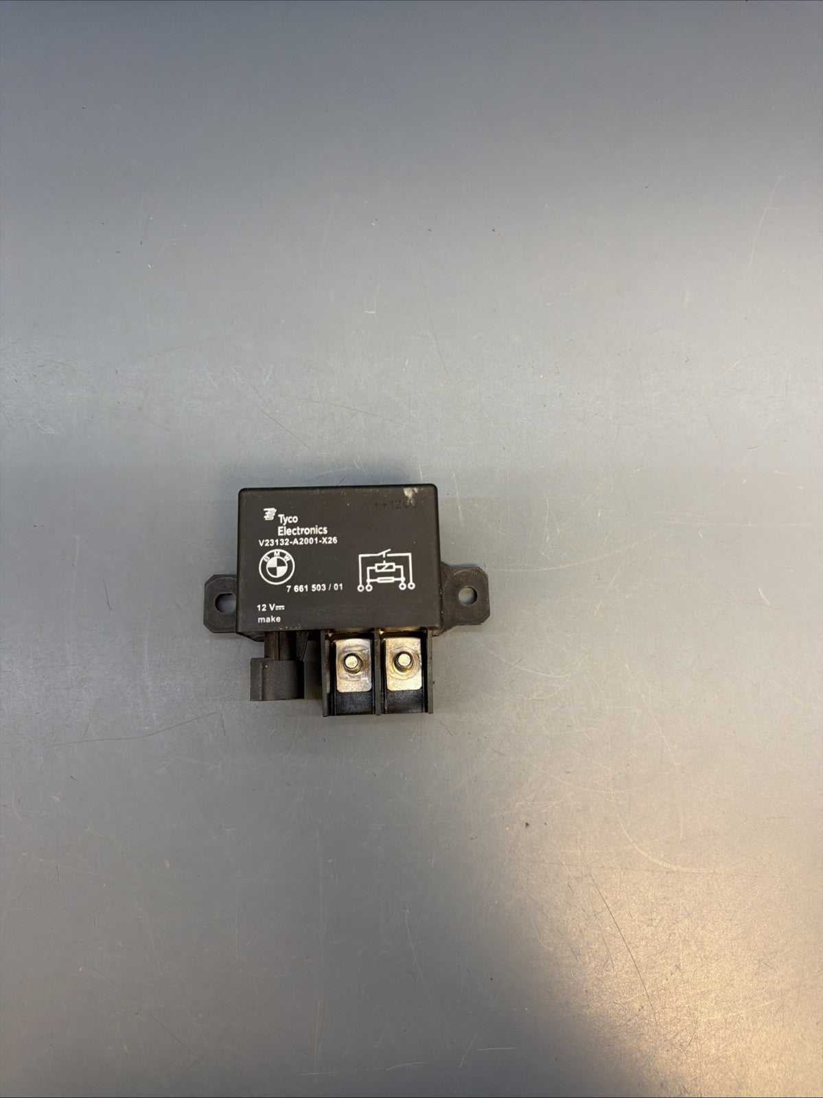 2011-2016 BMW F10 535i Engine Cooling Fan Relay Computer Module 7661503 OEM