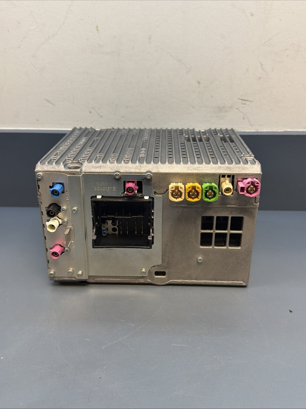 BMW 328i 335i 428i 528i 535i 550i Radio Stereo Receiver 65129387568 OEM