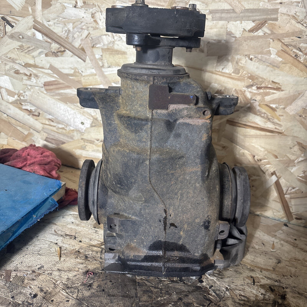 BMW E90 328 REAR DIFFERENTIAL 3 SERIES 3.91 FINAL DRIVE 7566189