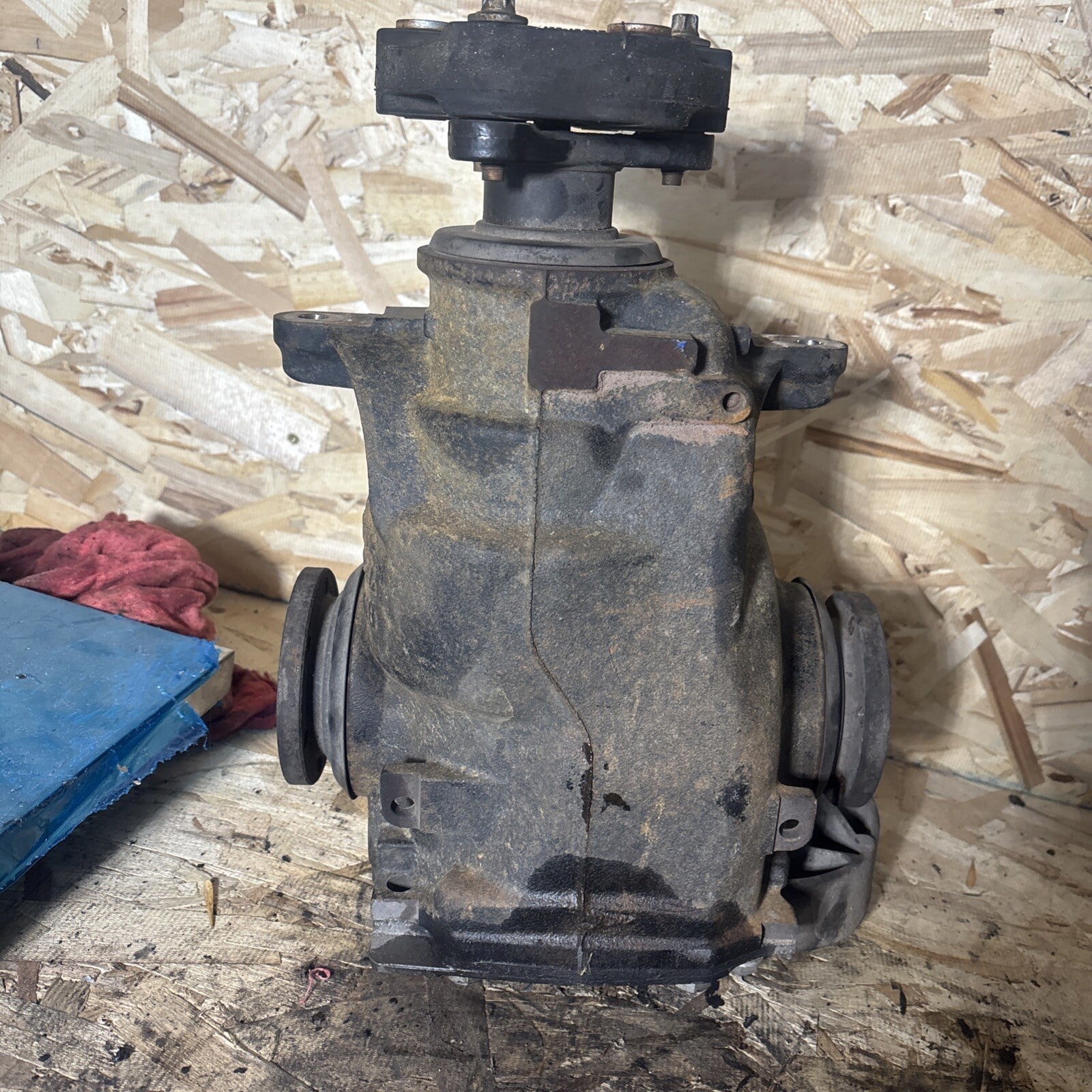 BMW E90 328 REAR DIFFERENTIAL 3 SERIES 3.91 FINAL DRIVE 7566189